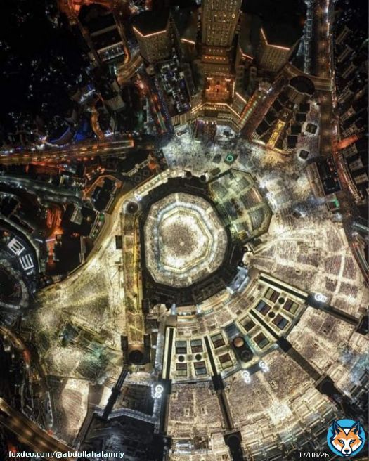 اللهم زد هذا البيت تشريفاً وتعظيماً وارزقنا زيارته مراتٍ عديدة وأزمنةٍ مديدة. #ليله_القدر_خير_من_الف_شهر