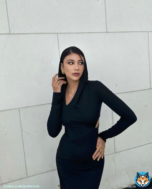 All Black FTW \ud83d\udda4 @versace