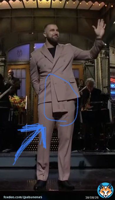 What the hell is this extra attachment on this otherwise gorgeous suit? #snl #SaturdayNightLive #TravisKelce #NBC