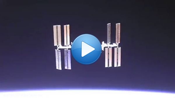 Поднять космический аппарат в околоземное пространство не так сложно. Самое сложное &mdash; удержать его там, чтобы он не упал, вывести на орбиту. Для этого девайс нужно разогнать как следует. МКС летит над Землей со скоростью около 8 км/с. Почти в десять раз быстрее винтовочной пули.