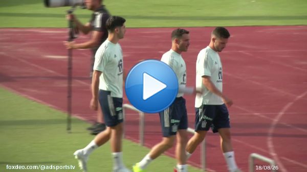من العاصمة الإسبانية مدريد.. شاهد تدريبات المنتخب الإسباني استعدادا لسلسة مبارياته في دوري الأمم الأوروبية التي تنطلق بمواجهة منتخب البرتغال