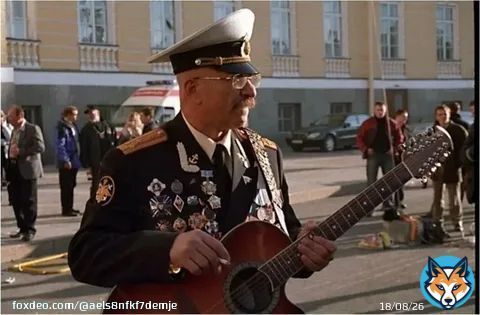 Александр Розенбаум поддержал режиссера Евгению Беркович, находящуюся под&nbsp;следствием по&nbsp;подозрению об оправдании терроризма... Полковник медслужбы(???) и кавалер 3 (трёх) кг орденов и медалей Розенбаум, всегда вызывал у меня такое же отношение, как и Жванецкий- большое сомнение.