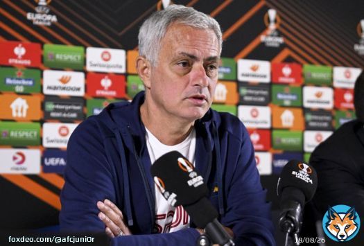 'No team is invincible, everyone loses, but when it's Arsenal or Real Madrid, everyone is happy, because they are the best.'  -Jose Mourinho