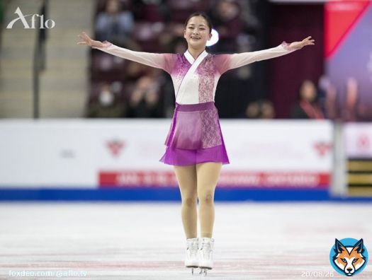 #フィギュア GP初出場の #渡辺倫果 が優勝 （No.202498519 写真：AP/アフロ）  2022 #フィギュアスケート #GPシリーズ #スケートカナダ 女子ショート6位から逆転でGP初優勝  関連写真はコチラから