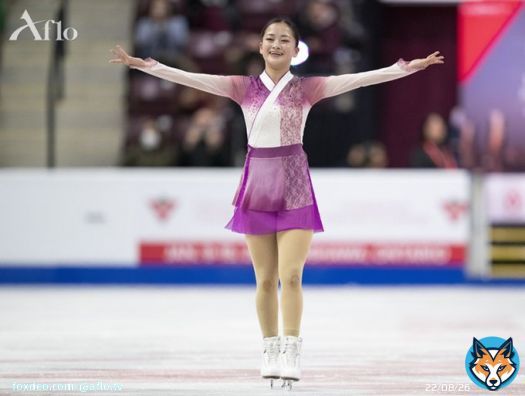 #フィギュア GP初出場の #渡辺倫果 が優勝 （No.202498519 写真：AP/アフロ）  2022 #フィギュアスケート #GPシリーズ #スケートカナダ 女子ショート6位から逆転でGP初優勝  関連写真はコチラから