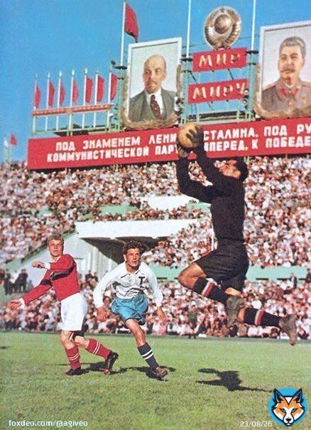 1953 год: Матч Спартак Москва - Торпедо Москва.  #Agiveo #ФутбольныйМенеджер #Футбол #Спартак #Торпедо