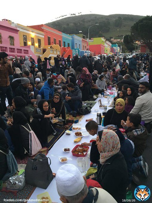 #boekaforbokaap #boeka #iftaar #bokaap #bokaaphouses #capetown #capetownmag #capetownvibes #southafrica #heritage Cradle of #Islam in South Africa Say NO to #gentrification #resist #BoKaapRise