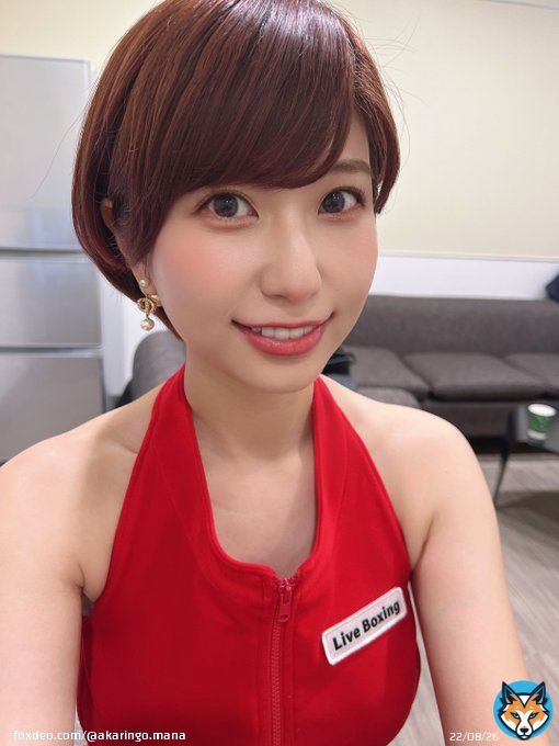 ハラハラして手に汗握り、ドキドキして鳥肌が立ち、興奮しすぎて思わずリングに上がるのを忘れてしまうくらい見入ってしまいました。 とてもアメイジングな試合でした。そんな素晴らしい試合を魅せてくれた選手の方々に感謝です。ボクシング最高！ #LiveBoxing #寺地拳四朗 #京口紘人 #ボクシング