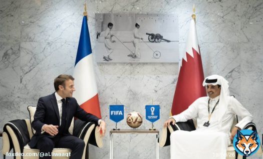 #اللواء| سمو الأمير المفدى يلتقي مع الرئيس الفرنسي ماكرون الذي يزور البلاد لحضور جانب من مباريات بطولة كأس العالم #قطر_2022 في استاد #البيت.