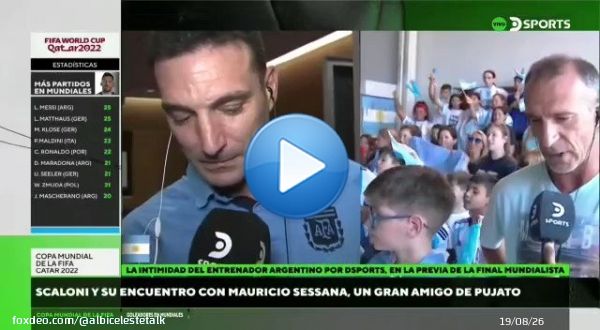 The emotional Lionel Scaloni who was shown the video of support from his hometown, the school where he grown up