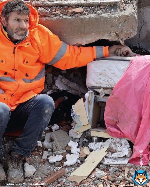 This is Mesut Hancer who is holding the hand of his 15-year-old daughter Irmak, who died in the earthquake in southeastern Turkey.  May his daughter's hands keep holding on to you till he is admitted in to jannah. Ameen.