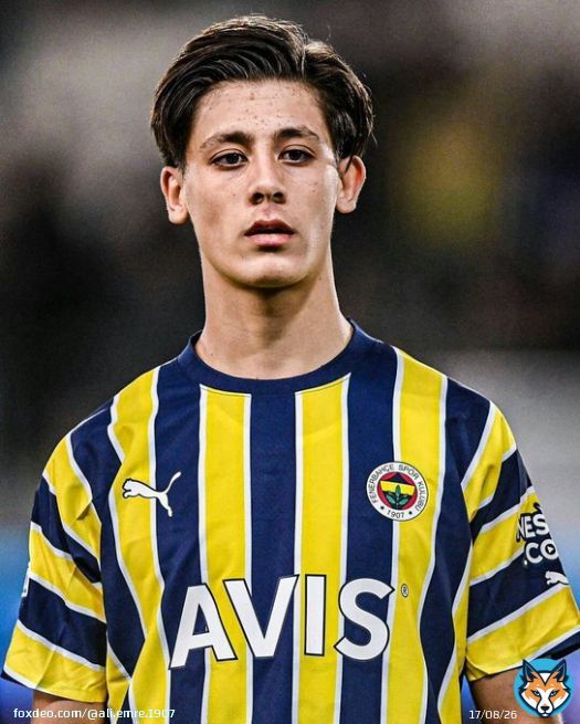 80 dakikadır takım arkadaşlarının yapamadığını yaptı. Arda G&uuml;ler'in sahada olmadığı her an futbola ihanettir.  #FenerinMa&ccedil;ıVar #GFKvFB