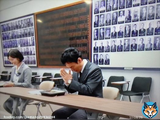 草彅さん、本当は撮影の前にお弁当食べないのに、きちんと頂きますして、食レポをたくさんやって堪能してウマイッて連発して番組盛り上げてる。素敵。   #罠の戦争   #ワナワナ   #高橋克典   #草彅剛   #爆買いスター恩返し