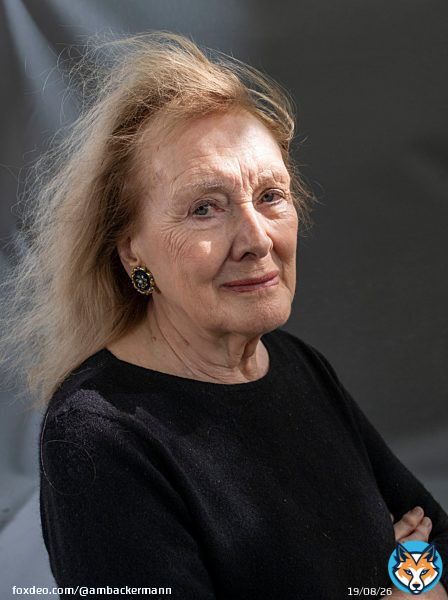 Congratulations #AnnieErnaux  for winning the 2022 Nobel Literature Prize today! She is an extraordinary woman, representing the voices of socially disadvantaged and of women themselves in her books. Bravo! @FranceinIndia