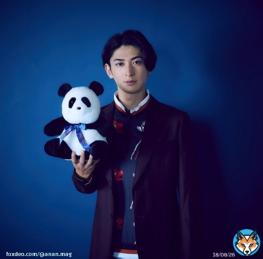 【anan特別編集 ミュージカル #エリザベート Anniversary Book発売！】前回2019年に引き続き #トート 役を演じられる #古川雄大 さん。トートの魅力、演じる上での難しさはもちろん、過去３回に渡って演じられた #ルドルフ の思い出もたっぷり伺いました。#歴代ルドルフ #ananパンダ #エリザanan