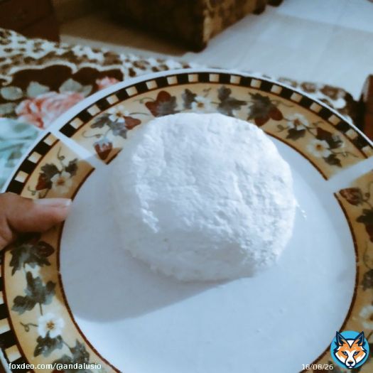 My #cheesemaking continues. Tried making mozzarella again, but ended up with #DanishWhite. (Or #NigerianWhite? Powdered milk isn't easy to work with.) Anyway, added salt to it, and it makes for a great spread.  &mdash; #cheese #جبنة #ちーず #チーズ #Lagos #Nigeria #لاغوس #نيجيريا