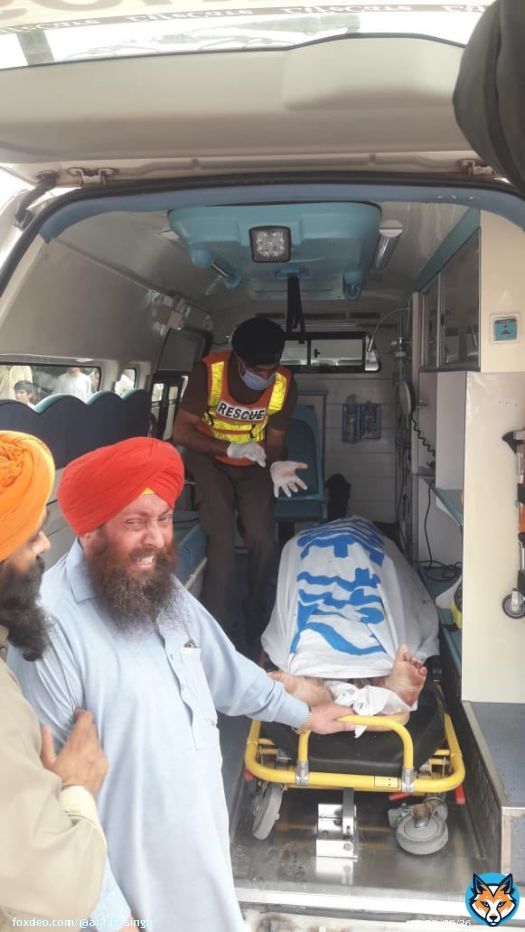 Kuljeet Singh & Ranjeet Singh killed by armed men in Peshawar, Pakistan. Both were sitting at their shop when gunmen came and pumped bullets in their body. Minorities have subjected to most horrible attacks in Pakistan .  #FailedStatePakistan  #عادل_امام