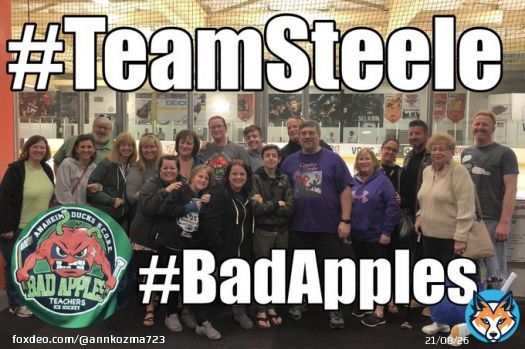 #TeamSteele cheering on @hollybsteele at the #BadApples #rookieleague #icehockey #playoff game!  @Ducks_SCORE @AnaheimDucks @BobcatGraham @AGarciaRtI1 @RichmanSteamLab