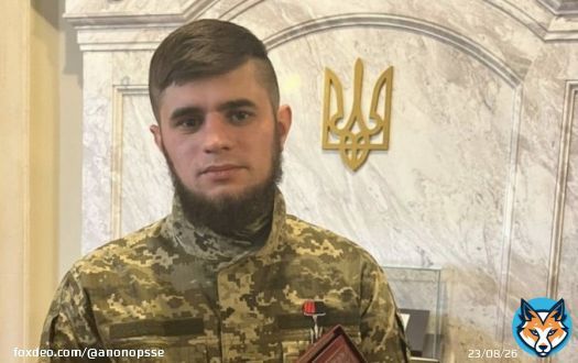 Thousands of people, including Zelensky, Klitschko and Finnish PM Sanna Marin are attending a memorial service for the fallen Hero of Ukraine, Dmytro &ldquo;Da Vinci&rdquo; Kotsiubailo on the Maidian Square in Kyiv Gone too soon   Rest in Power Hero of #Ukraine #UkraineRussiaWar