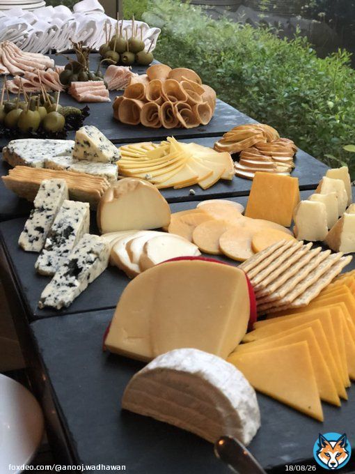 The love for Cheese , setting this platter @roseatehouse ; What&rsquo;s your fav cheese ? mine is gruyere cheese  !  #bonappetit #buenprovecho #healthyeating #dairyfree #diet #lifestyle #paris #raclette #fondue #love #youandme #smileforlife #smiletoday #like4like