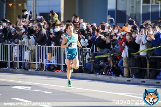 第99回#箱根駅伝  10区 #中倉啓敦 部員全員の想いを乗せ無事襷を大手町まで繋ぎました  #青学駅伝 #ピース大作戦 #研鑽 #青歴へ継げ