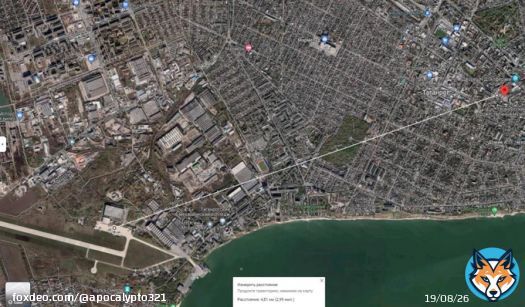 'Місце прильоту ракети в Таганрозі розташоване приблизно за 5 км від авіабази Таганрог. Там було помічено літак далекого радіолокаційного виявлення А-50. Також на аеродромі стоять бомбардувальники-ракетоносці Ту-95 і є майданчики для запуску БПЛА'