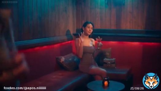 I put these two girl pictures here and whole fandom will get jealous because they did something that we can't. #KinnPorscheEP1 #KinnPorscheEP5 #KinnPorscheTheseriese