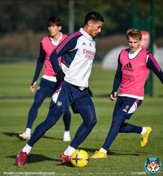 | William Saliba training on Thursday ahead of #ARSBRE #afc