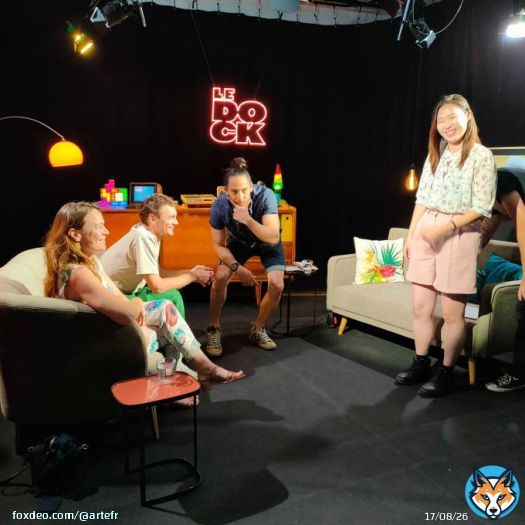 Pr&ecirc;ts pour un stream &agrave; vous faire perdre la tech ?   #LeDock avec @LamHua sur &laquo; Dopamine, &laquo; comment les applis pi&egrave;gent notre cerveau &raquo; commence tout de suite !  Pr&eacute;sence de :  Sandrine Duverne Consultante scientifique en neurosciences cognitives  Byeong Ya NOH Lead Ergonome UX&hellip;Show more