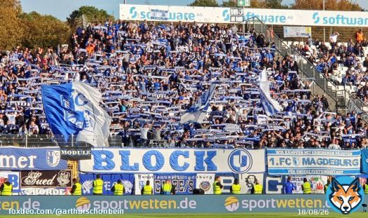 Auch die G&auml;stefans im vollen Block trotz R&uuml;ckstand mit starker Performance!  #D98FCM #fcm @1_FCM