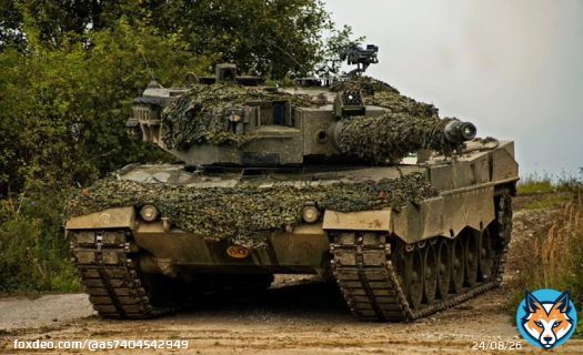 Польша планирует передать Украине 10 танков Leopard 2, чтобы показать пример европейским партерам, — советник президента Польши Якуб Кумох.