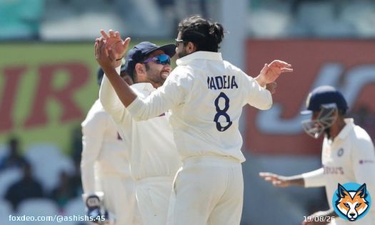 The man The myth The legend Sir jadeja is back . #jaddu  #BorderGavaskarTrophy  #INDvsAUS