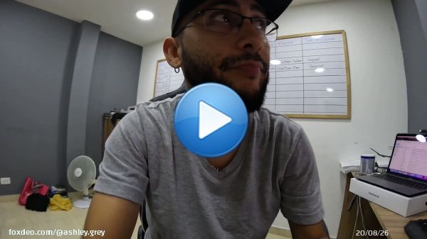 'Nata masturbate in the medical office'    @NataliaGiraldox @SoldierFanatico  My friend comes to visit me, but I find her masturbating in the doctor's office... She says that her medicine is to have my cock in her mouth!  #SoldierHugeCock