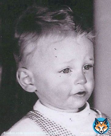 2 December 1938 | A Dutch Jewish boy, Leendert Flip van Amerongen, was born in Amsterdam.  In February 1944 he was deported to #Auschwitz and murdered in a gas chamber after the selection.