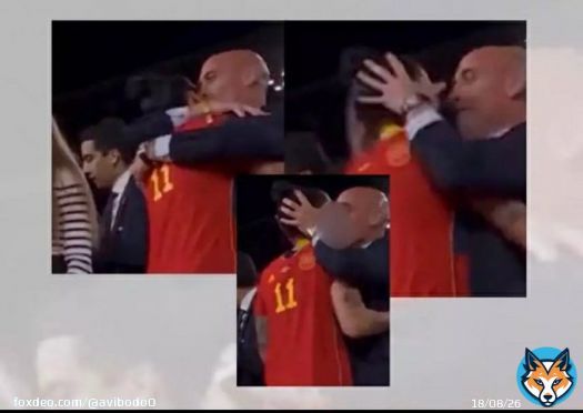 Spanish FA president kisses a female player after FIFA WC win, controversy #FIFAWomensWorldCup2023 #FIFAWWC #Spain