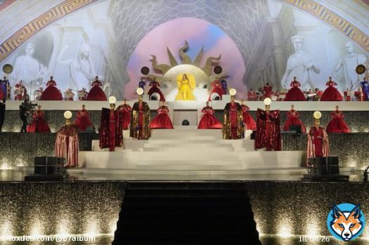 Beyonc&eacute; was accompanied by Firdaus, a 48-person all-female orchestra mentored by Academy Award-winning composer A.R. Rahman, AGT winners, The Mayyas, an all-female precision dance group from Lebanon featuring choreography by Emmy-nominated Fatima Robinson.