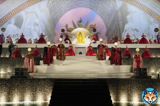 Beyonc&eacute; was accompanied by Firdaus, a 48-person all-female orchestra mentored by Academy Award-winning composer A.R. Rahman, AGT winners, The Mayyas, an all-female precision dance group from Lebanon featuring choreography by Emmy-nominated Fatima Robinson.
