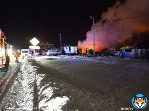 В ночь с 7 на 8 января в Тюмени произошел взрыв газа на СТО. В результате происшествия уничтожен соседний дом &mdash; Наш Город | Тюмень  Ох уж эта страна аплодисментов  #хлопок #бавовна #гойда #чп #пожар