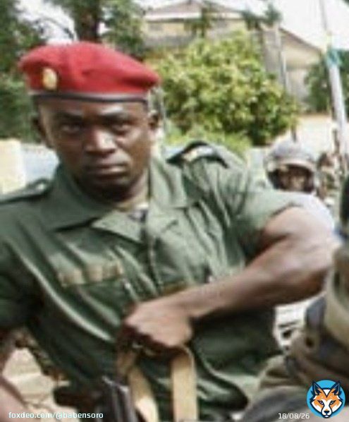 Selon vous, est-ce la m&ecirc;me personne sur ces images ??  #Guinee #Procesdu28Septembre