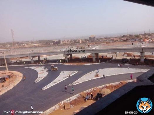 #Guinee | L'&eacute;changeur de Kagbelen prend forme petit &agrave; petit.