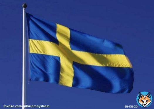 Watching #Dauphin&eacute; - win again, Vive La #France! Listening to #FrenchOpen on @radio_RG while Celebrating #Sweden & Honouring #Bj&ouml;rnBorg's birthday! @Mads_Kaggestad #2sykkel #ESNsykkel @scambers73 @SophieAmiach #RG @Babsschett-pls conggratulate MatsWilander on our #NationalDay!