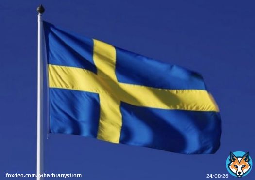 Watching #Dauphin&eacute; - win again, Vive La #France! Listening to #FrenchOpen on @radio_RG while Celebrating #Sweden & Honouring #Bj&ouml;rnBorg's birthday! @Mads_Kaggestad #2sykkel #ESNsykkel @scambers73 @SophieAmiach #RG @Babsschett-pls conggratulate MatsWilander on our #NationalDay!
