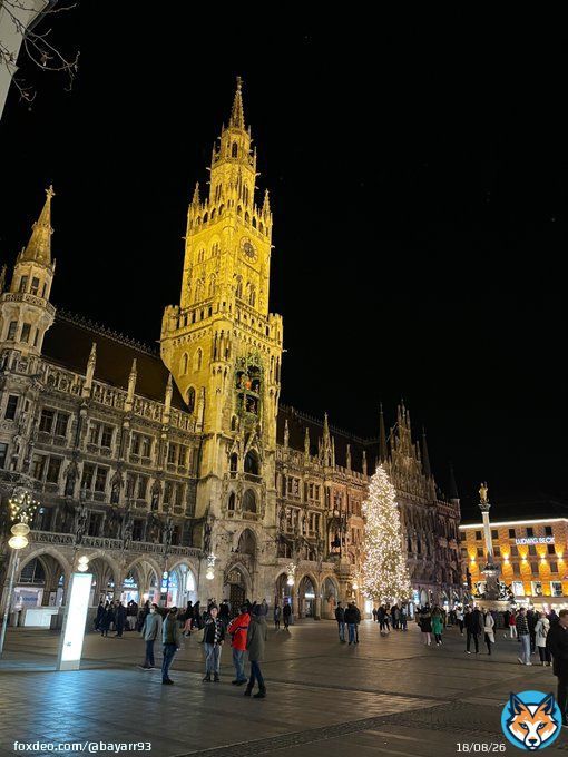 Marienplatz is The heart of Munich  #BayernMunich #Muenchen #Stadtm&uuml;nchen #marienplatz