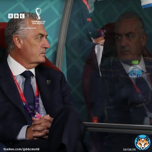 Find someone who looks at you like Gustavo Alfaro looks at... himself.  #BBCFootball #BBCWorldCup