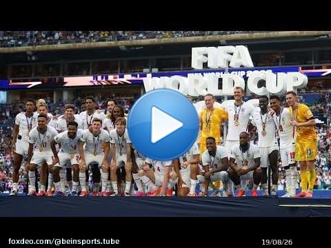 شاهد مراسم تتويج منتخب إنجلترا بالمركز الثالث في كأس العالم FIFA 2026\u2122