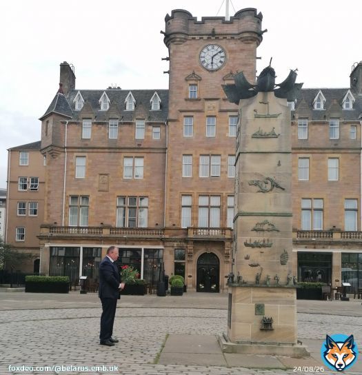 On 3 May 2022, on the eve of the great #VictoryDay, Ambassador of #Belarus to the #UK M.Yermalovich laid flowers at the Scottish Merchant Navy Memorial in #Edinburgh. #9May #Victory77 #WWII #9Мая #Победа77 #ВОВ #ДеньПобеды #Победа77 #Беларусь @Embassybel @BelarusEmbUSA @beltanews