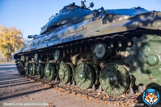 Замглавы МИД Украины Мельник оценил каждый немецкий танк на вес золота и просит еще #Украина #танк #Германия
