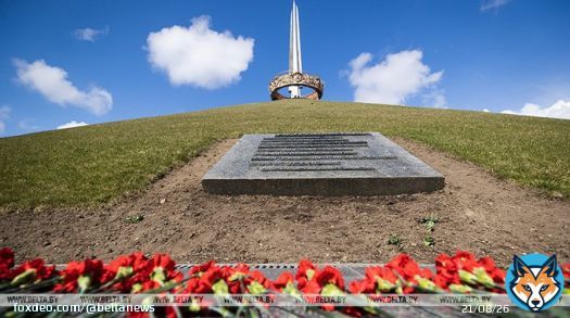Тематические экспозиции подготовят 23 района области. По дорожке от верхней площадки до пересечения с Аллеей героев расположатся выставки мастеров декоративно-прикладного искусства и региональных музеев.