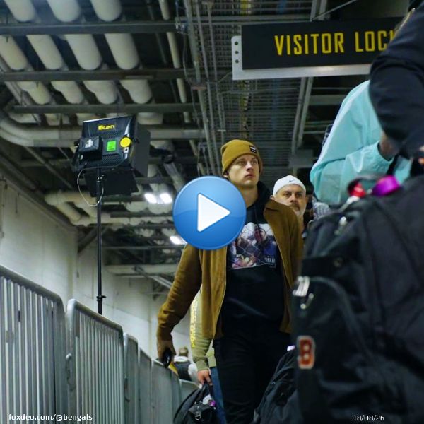 Joe Brrr in the building.  @JoeyB | #RuleTheJungle0:0429.4K views