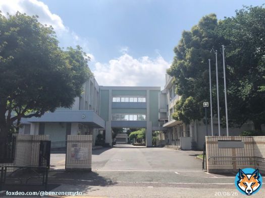 先日北千住のグリッドマンワールドに行ったのですが、道中せっかくならと東京でGRIDMANの舞台を巡ってきました！ モデルになった場所を実際に見て回るのは本当に楽しい！ グリユニでも登場したところをメインに回ったので記憶に新しい人も多いのでは？？ #グリユニ感想  #グリッドマンワールド